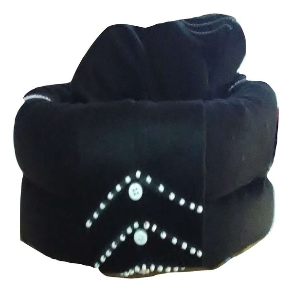 Xhosa Traditional Africamelton Umbhaco Doek Hat Headwear in Black and White